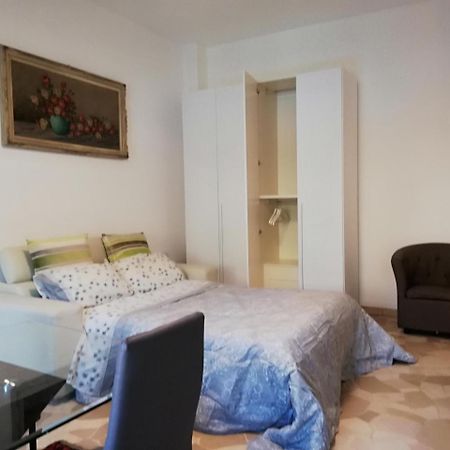 Ferienwohnung Nibre Mailand Exterior foto